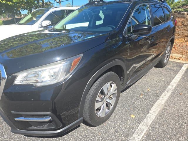 2019 Subaru Ascent Premium — photo 1 of 23