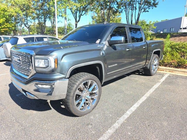 2018 GMC Sierra 1500 SLT — photo 1 of 17