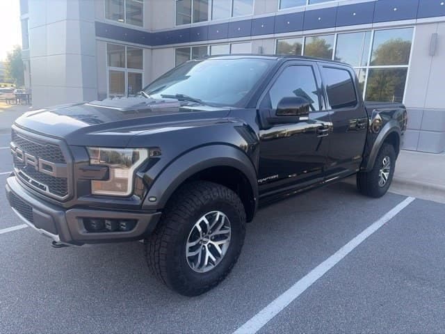 2018 Ford F-150 Raptor — photo 1 of 19