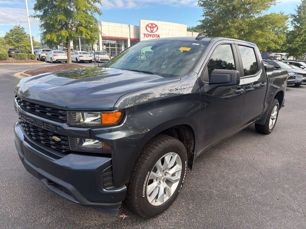 2022 Chevrolet Silverado 1500 LTD Custom — photo 1 of 13