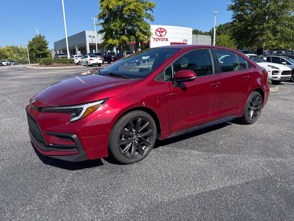 2024 Toyota Corolla SE — photo 1 of 13