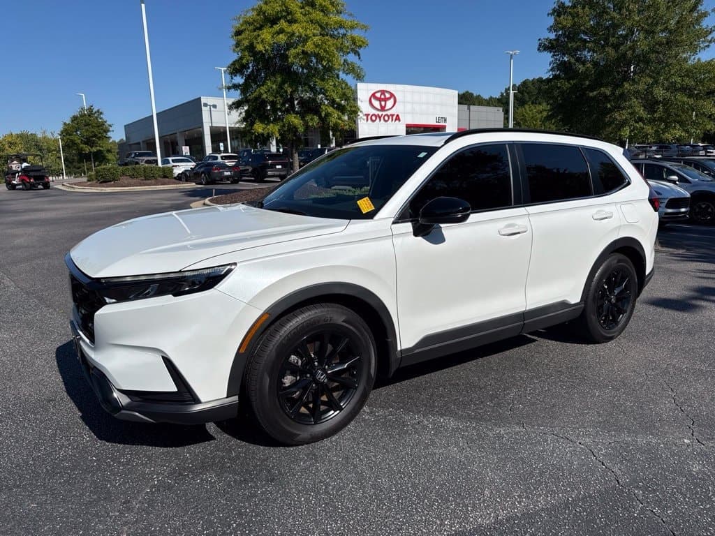 2023 Honda CR-V Hybrid Sport — photo 1 of 13