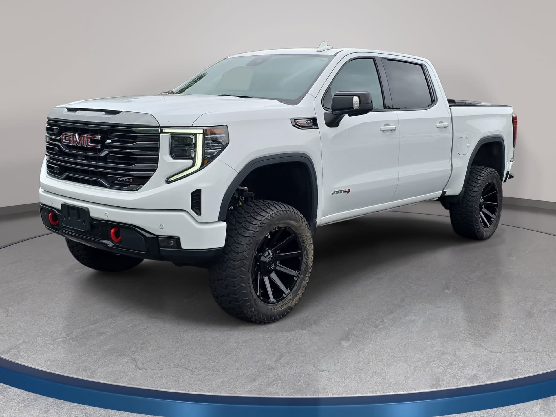 2024 GMC Sierra 1500 AT4 — photo 1 of 35