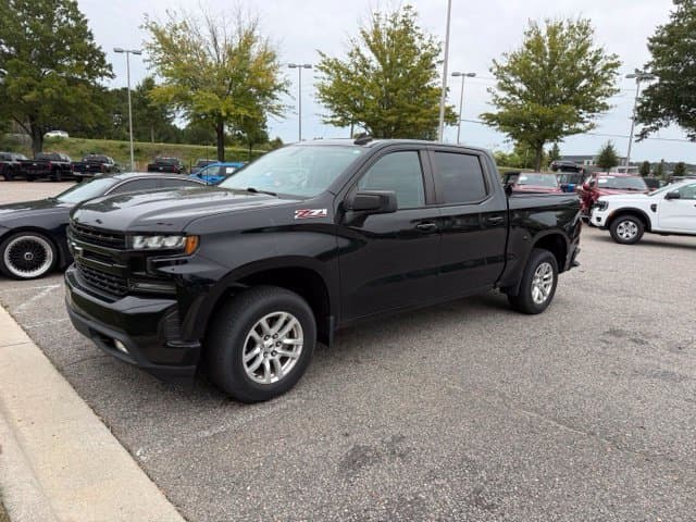 2021 Chevrolet Silverado 1500 RST — photo 1 of 3