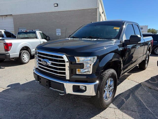 2015 Ford F-150 XLT — photo 1 of 16