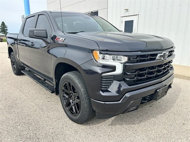 2022 Chevrolet Silverado 1500 RST — photo 1 of 35