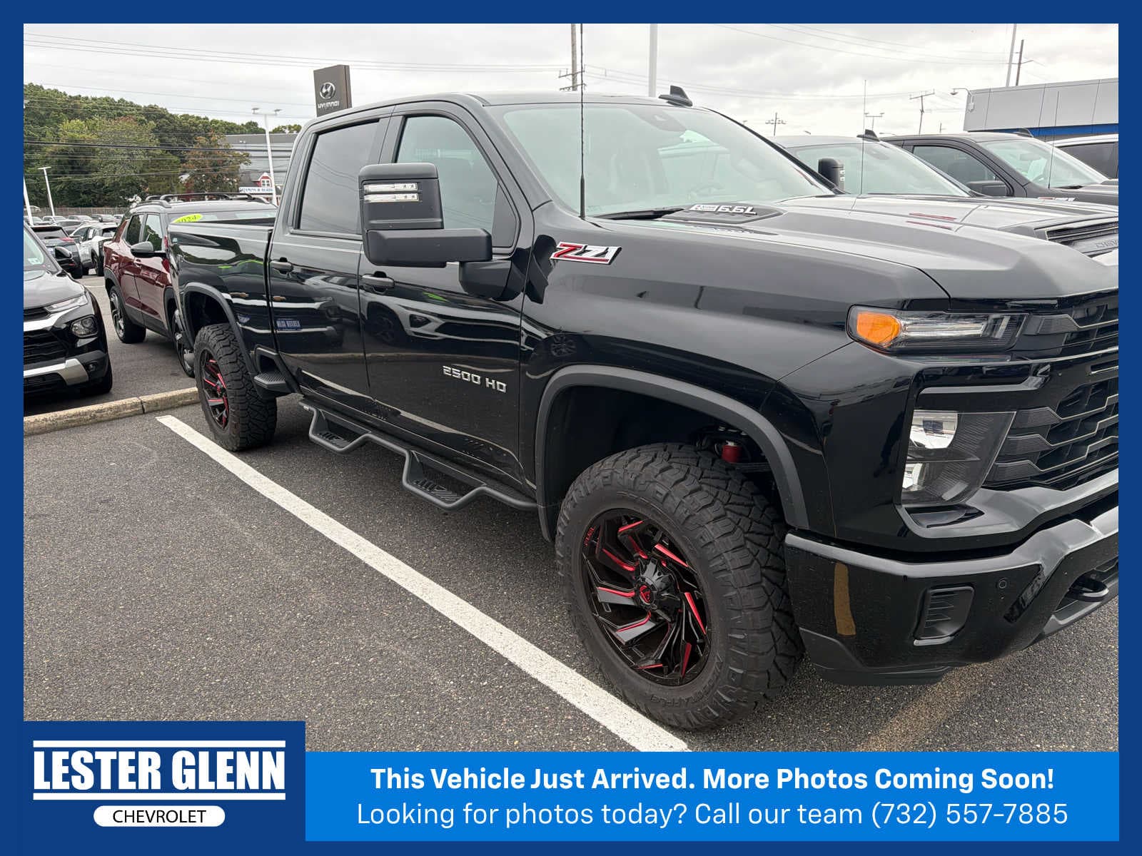 2026 Chevrolet Silverado 2500HD Custom — photo 1 of 11