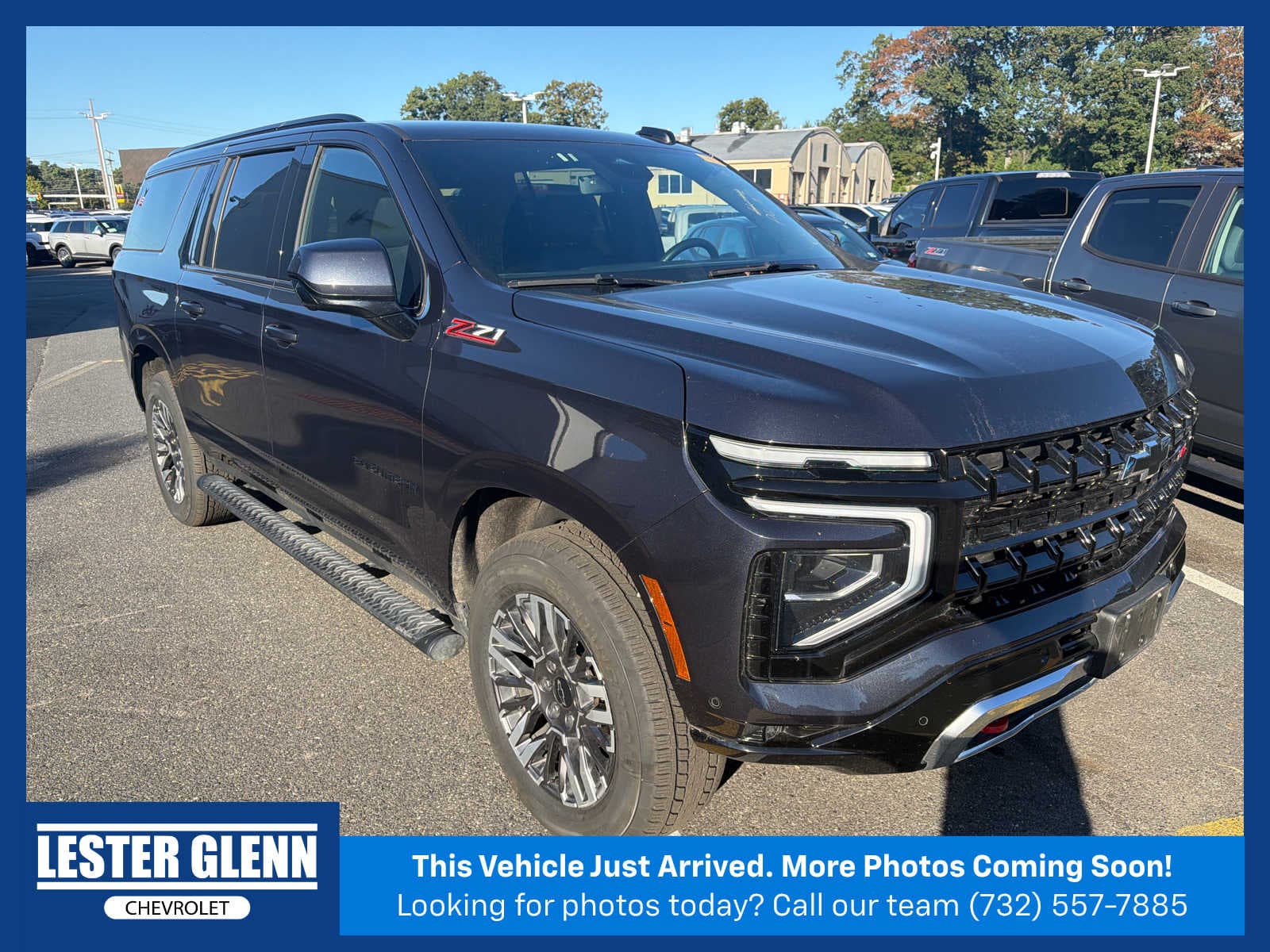 2025 Chevrolet Suburban Z71 — photo 1 of 11