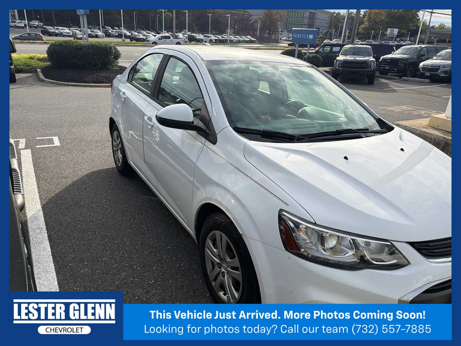 2017 Chevrolet Sonic LS — photo 1 of 10