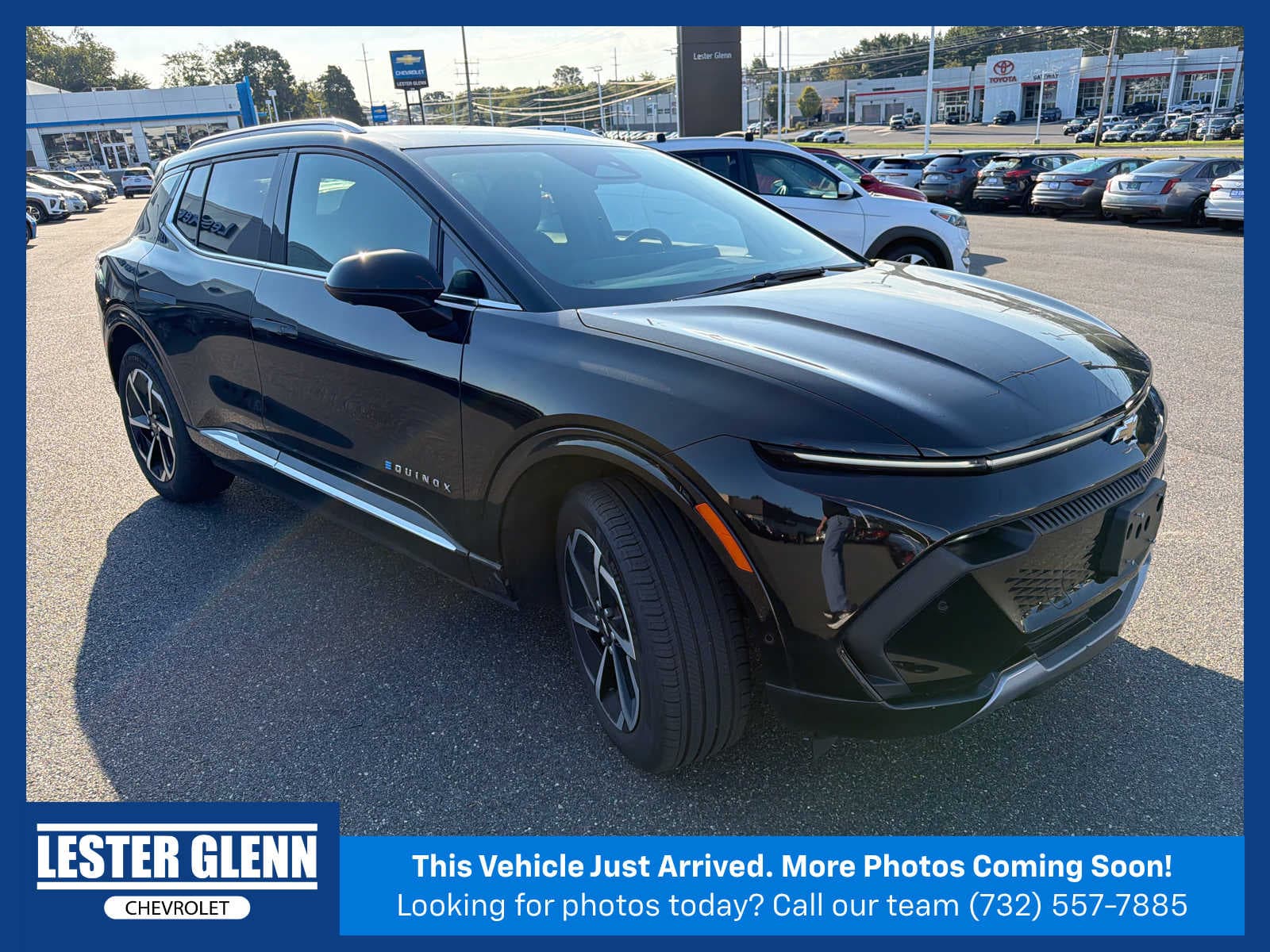 2024 Chevrolet Equinox EV Base — photo 1 of 11