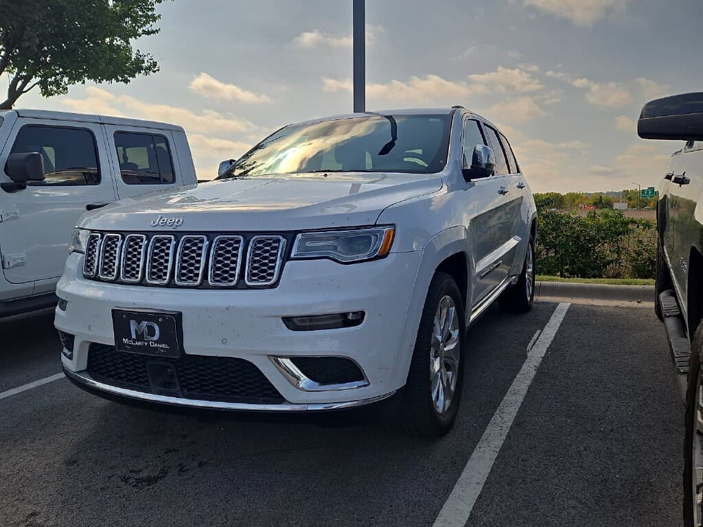 2021 Jeep Grand Cherokee Summit — photo 1 of 6