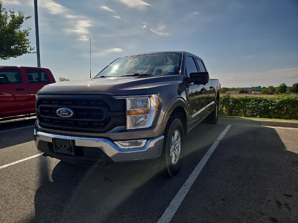 2022 Ford F-150 XL — photo 1 of 6