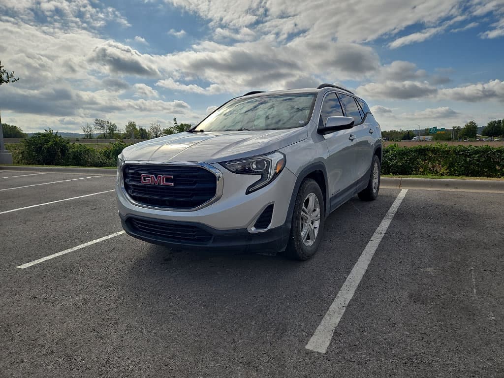 2018 GMC Terrain SLE — photo 1 of 6