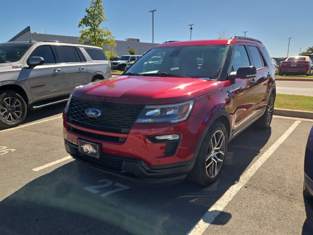 2018 Ford Explorer Sport — photo 1 of 6
