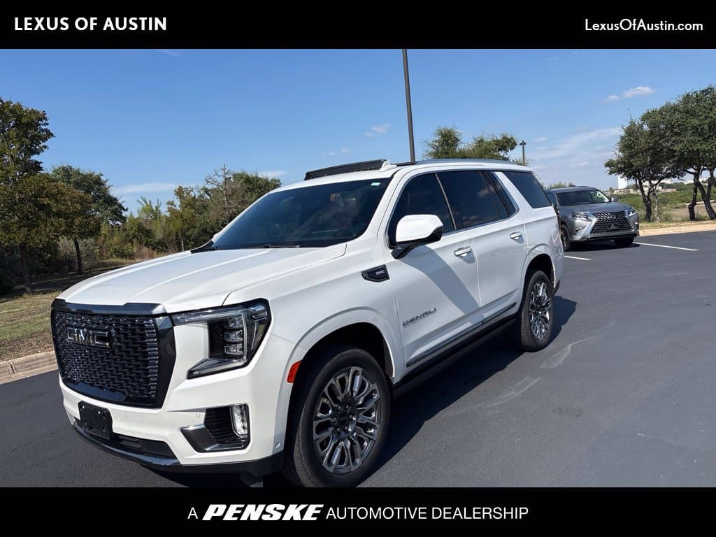 2023 GMC Yukon Denali Ultimate — photo 1 of 23