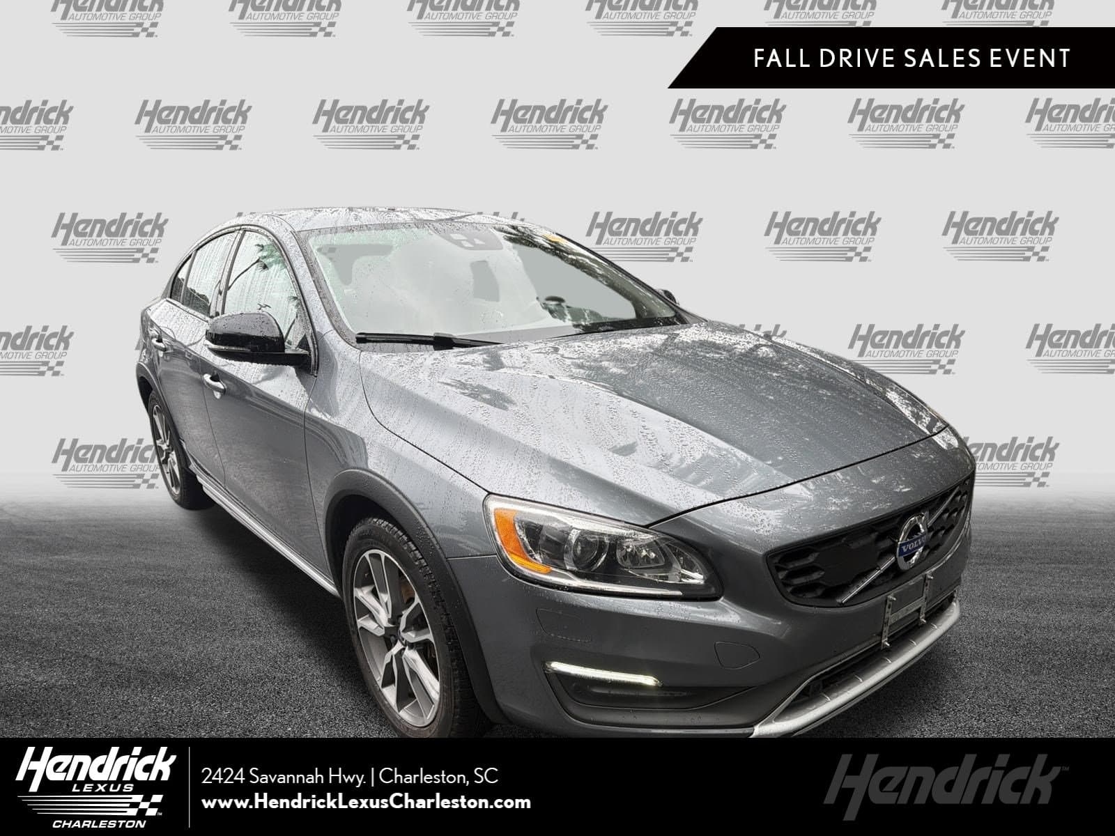 2016 Volvo S60 Cross Country T5 Platinum — photo 1 of 49