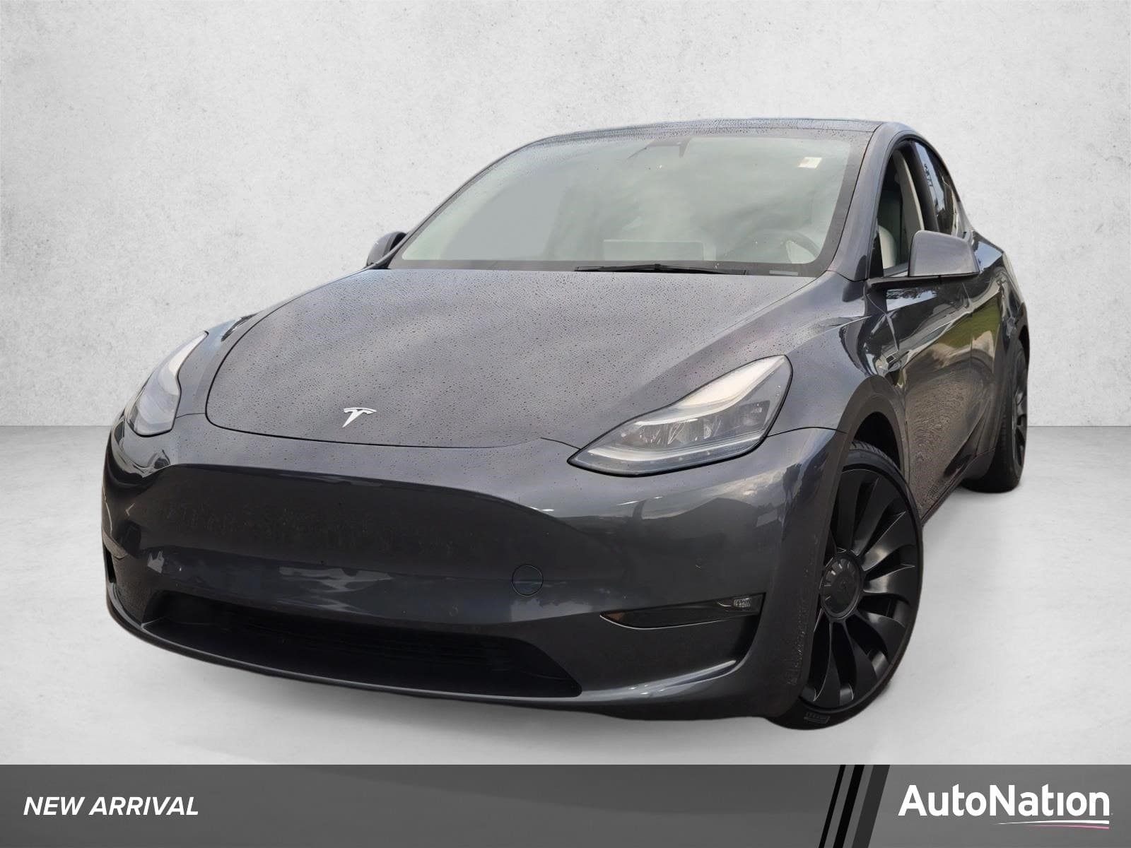 2022 Tesla Model Y Performance — photo 1 of 15