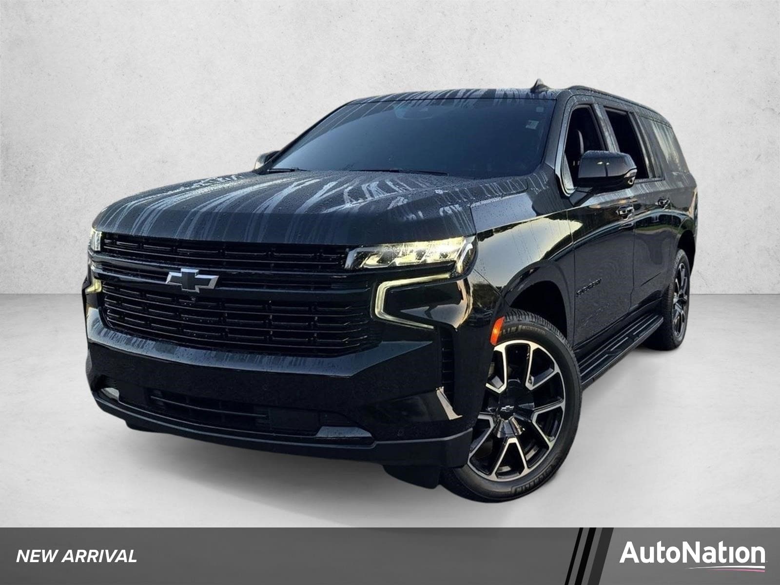 2023 Chevrolet Suburban RST — photo 1 of 15