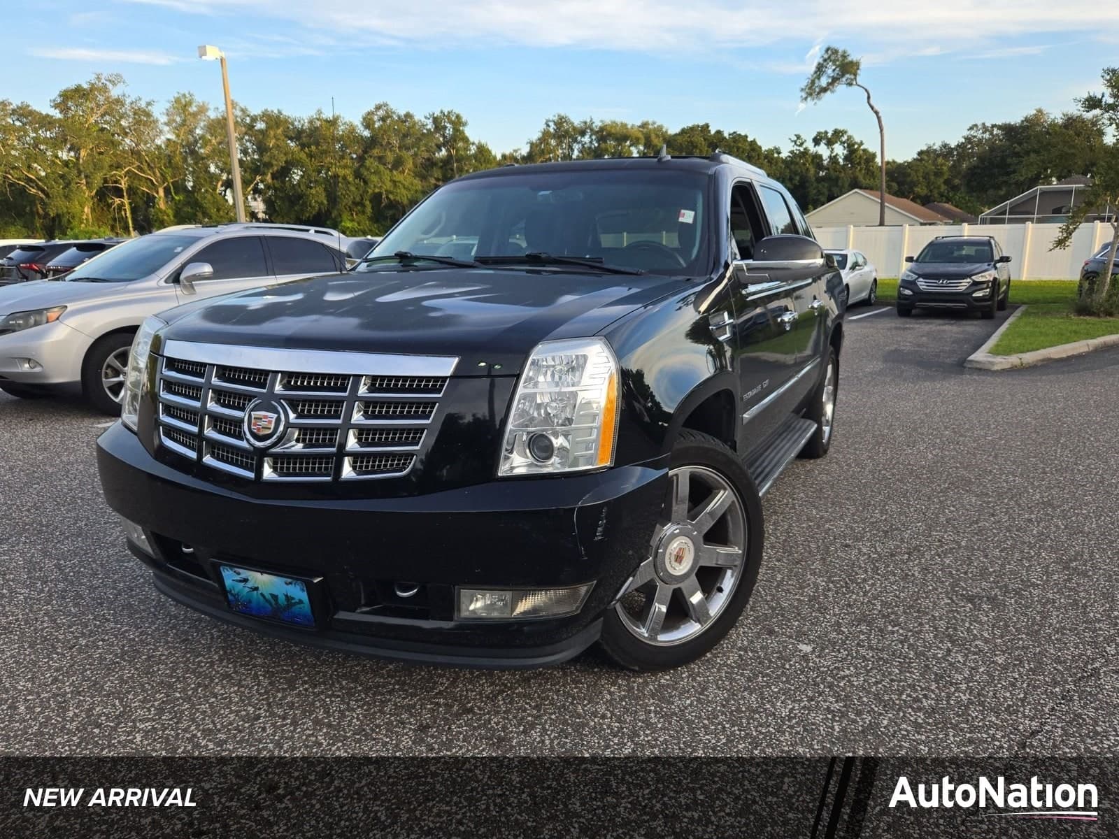 2013 Cadillac Escalade EXT Luxury — photo 1 of 15