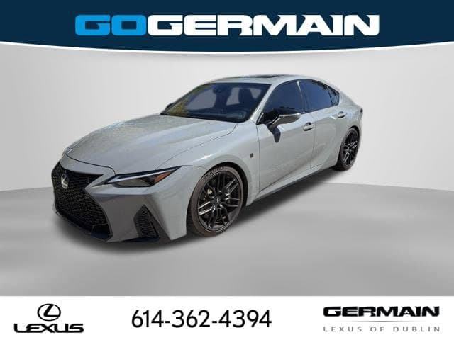 2022 Lexus IS Base — photo 1 of 9