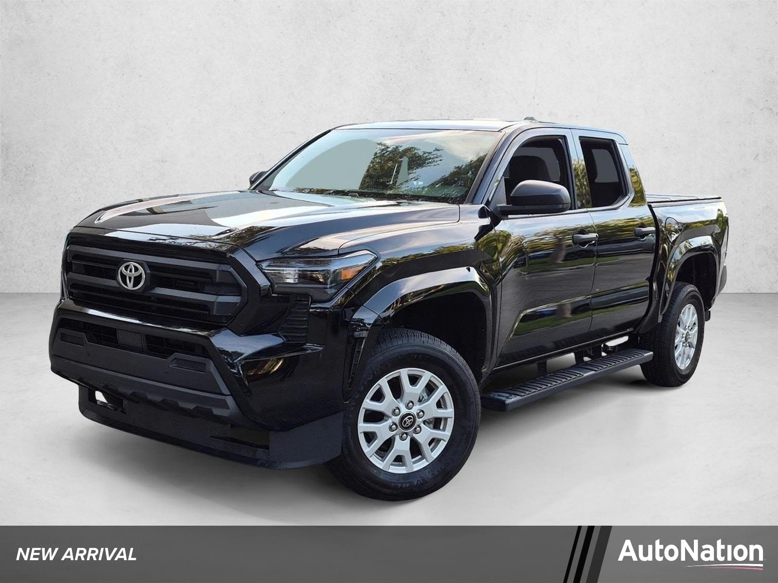 2025 Toyota Tacoma 2WD SR — photo 1 of 18