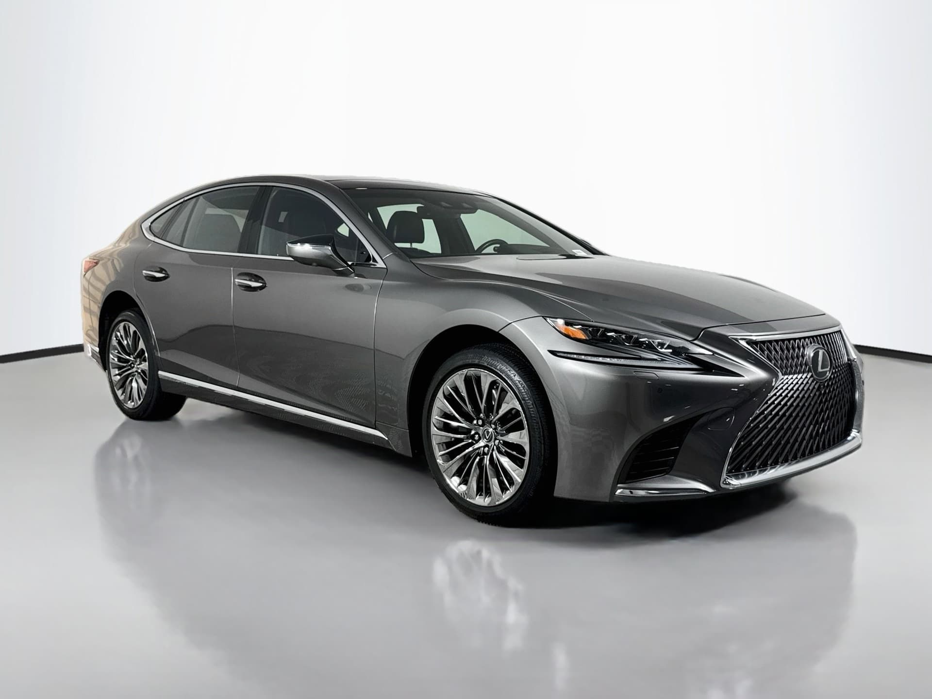 2018 Lexus LS LS 500 — photo 1 of 38