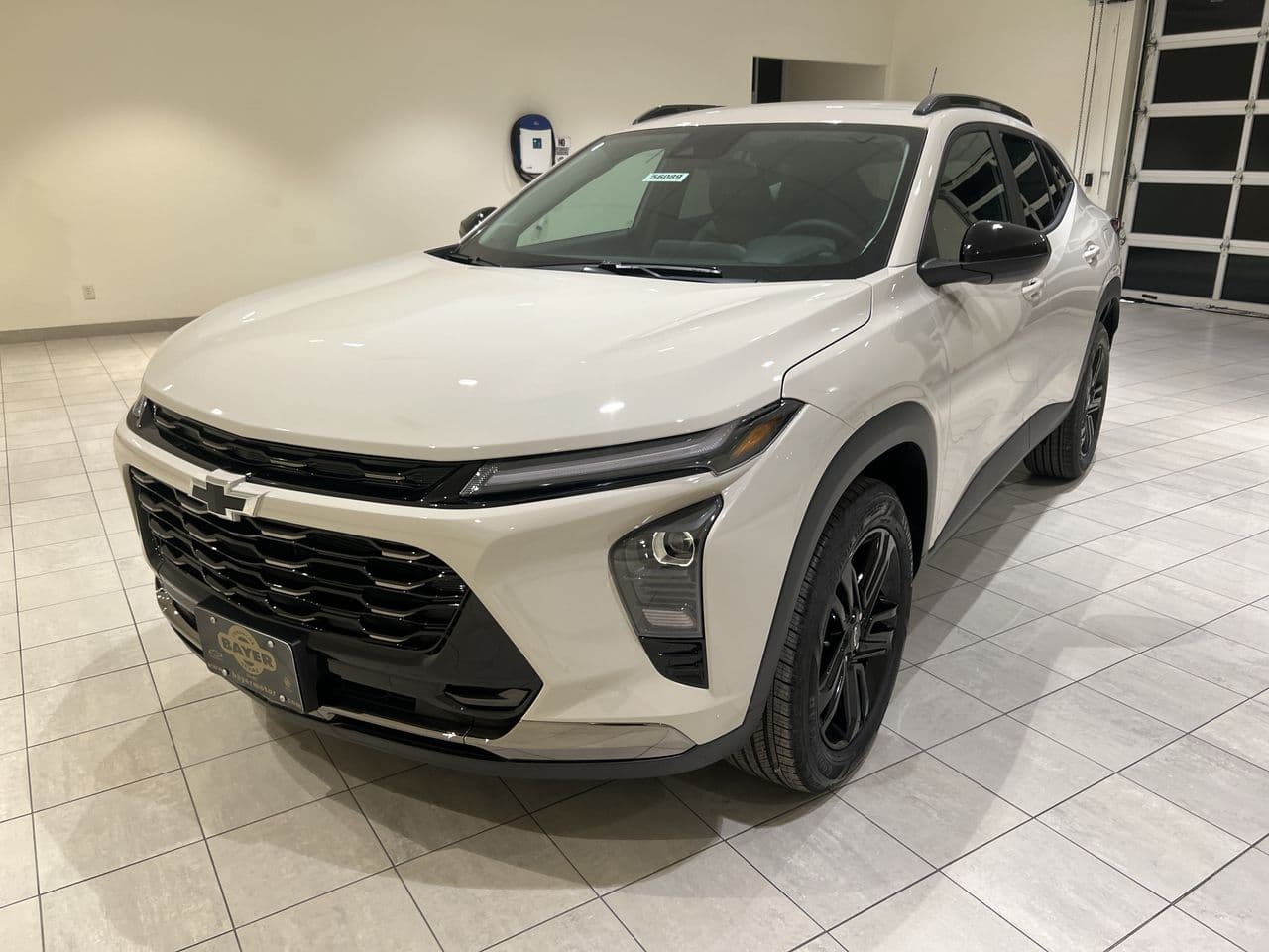 2026 Chevrolet Trax ACTIV — photo 1 of 44