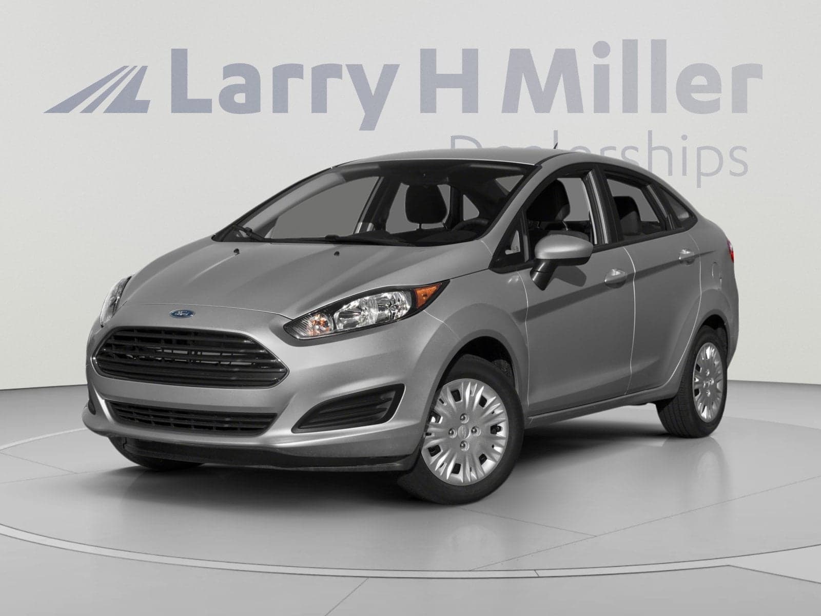 2018 Ford Fiesta S — photo 1 of 11