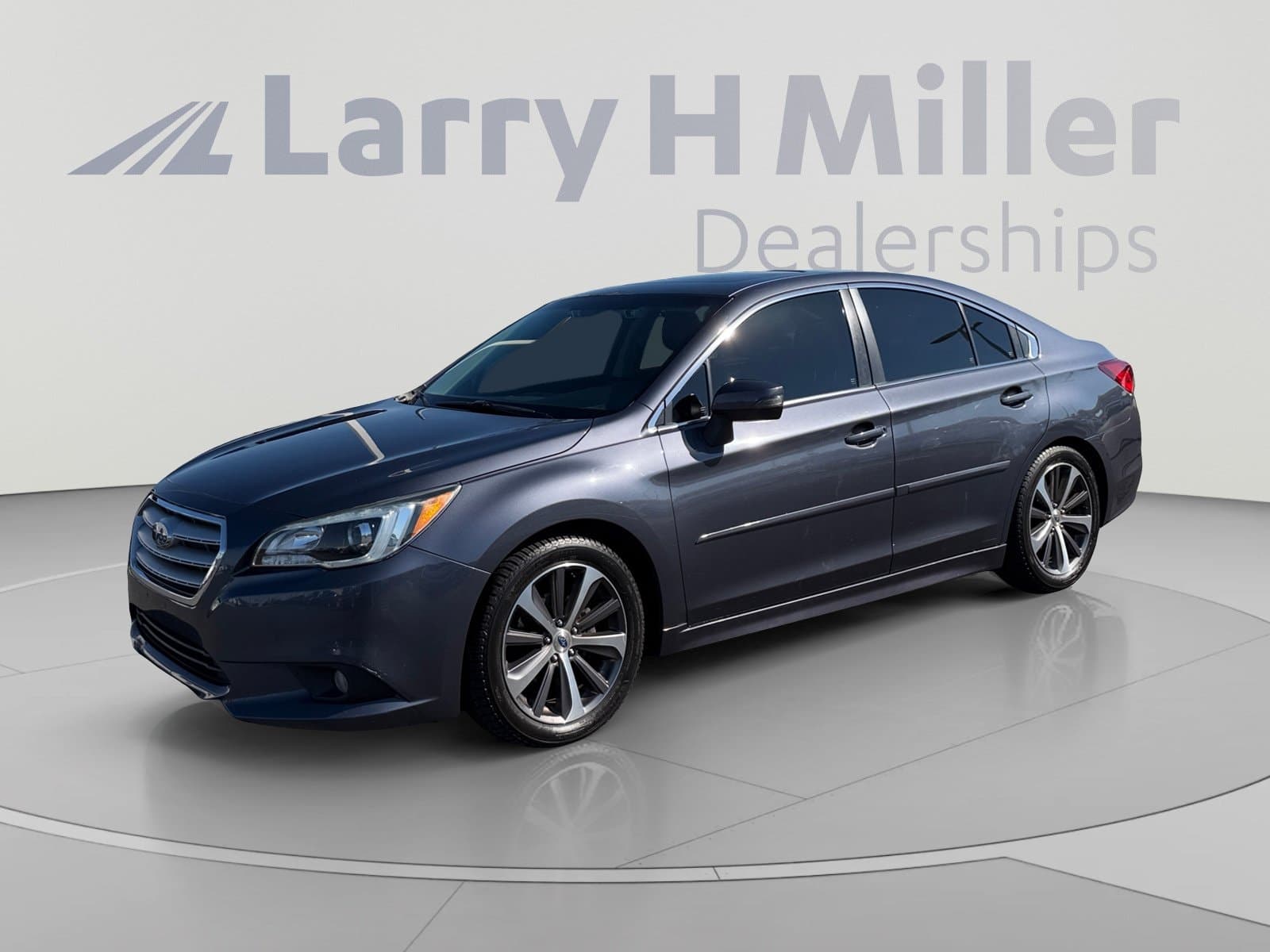 2016 Subaru Legacy 2.5i Limited — photo 1 of 34