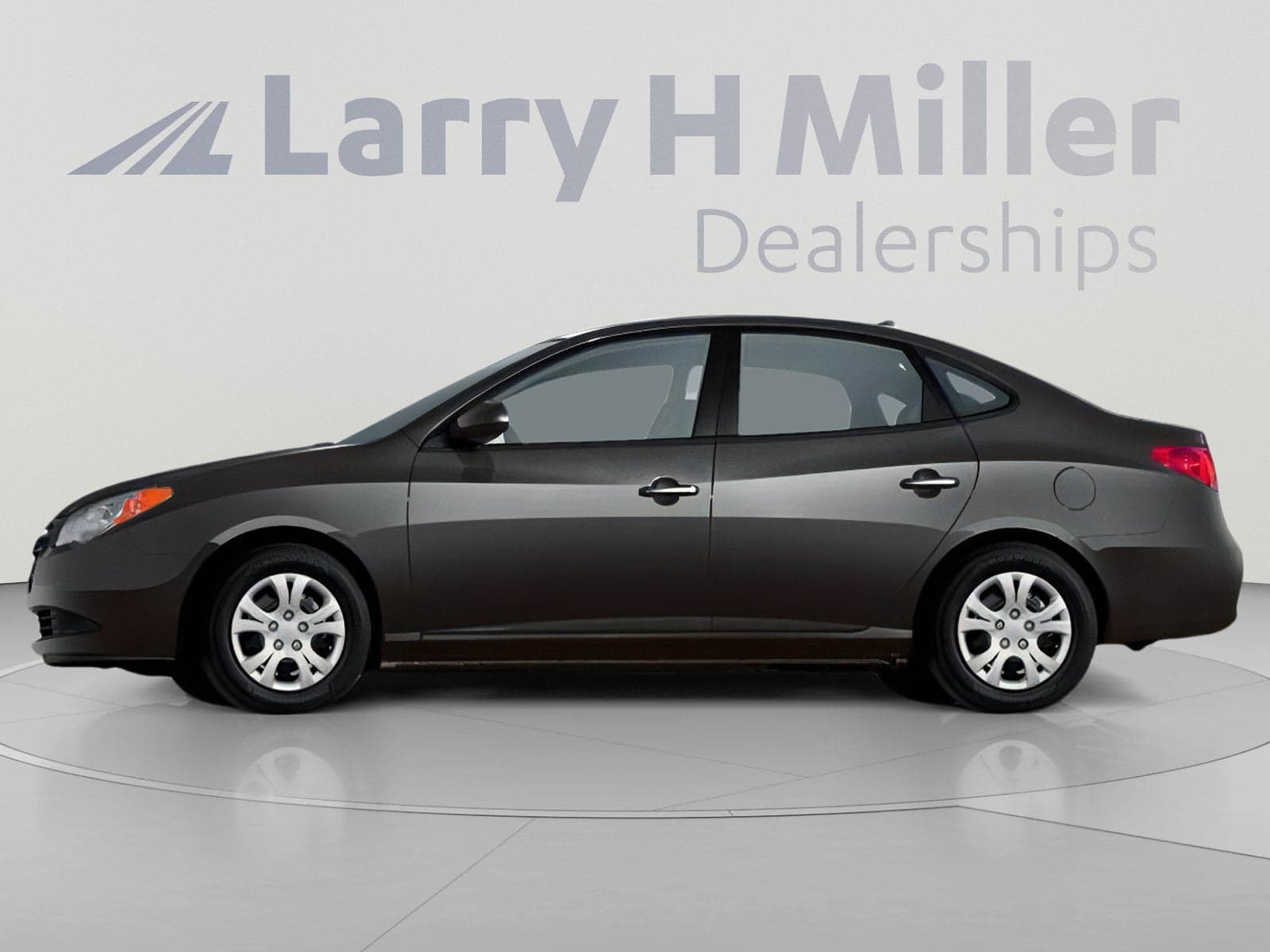 2010 Hyundai Elantra GLS PZEV — photo 1 of 3