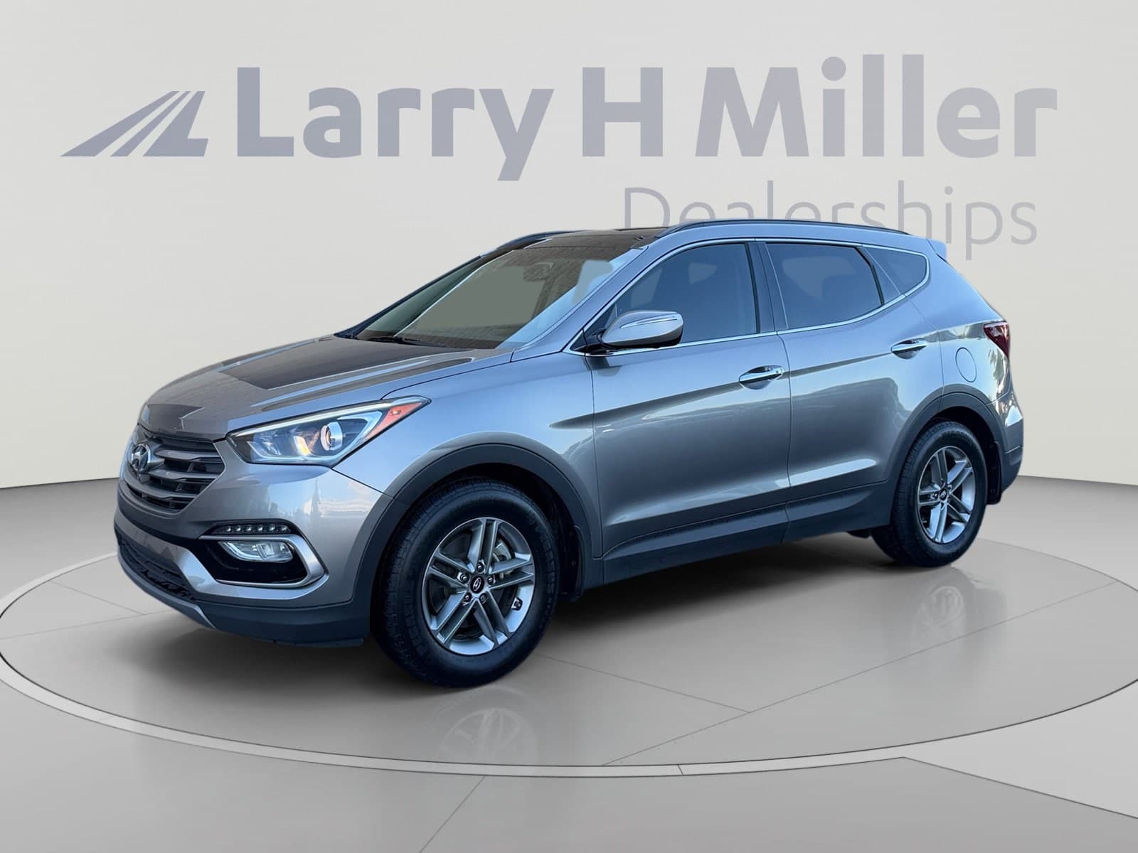 2017 Hyundai Santa Fe Sport 2.4L — photo 1 of 33