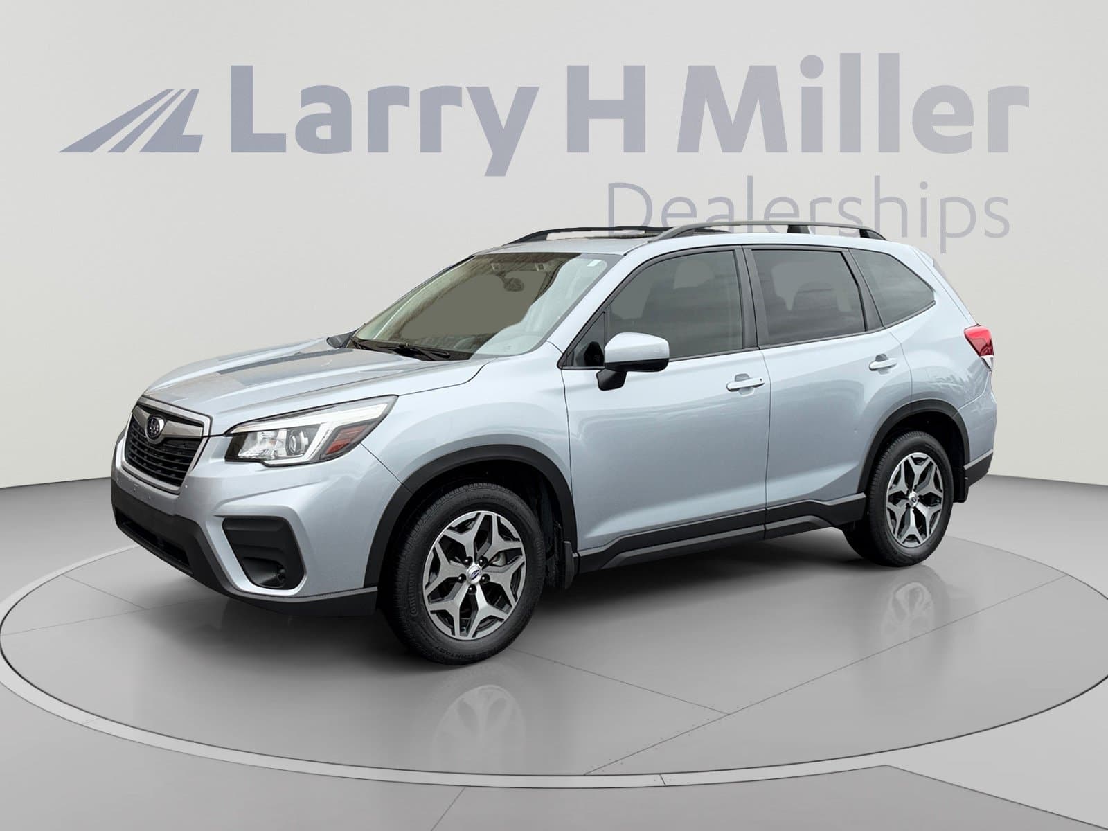 2019 Subaru Forester Premium — photo 1 of 34