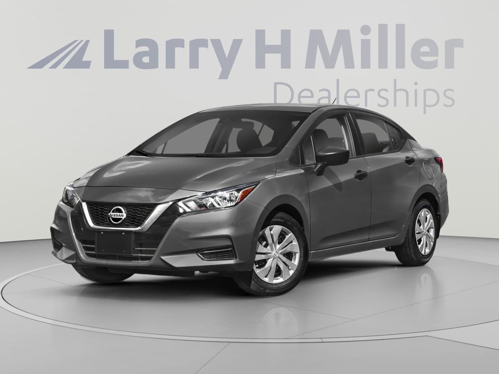2021 Nissan Versa Base — photo 1 of 11