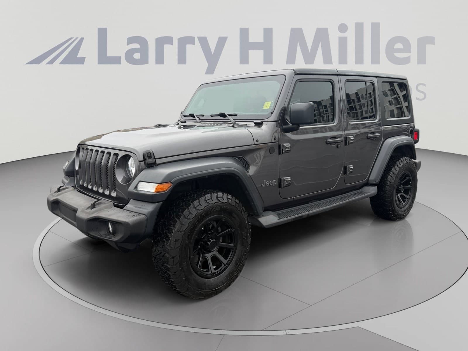 2019 Jeep Wrangler Unlimited Sport — photo 1 of 35