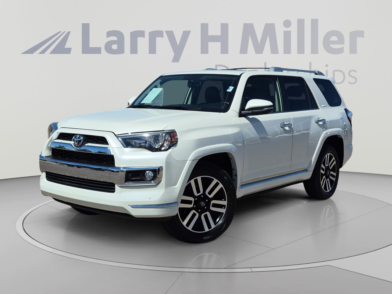 2018 Toyota 4Runner Limited — photo 1 of 35