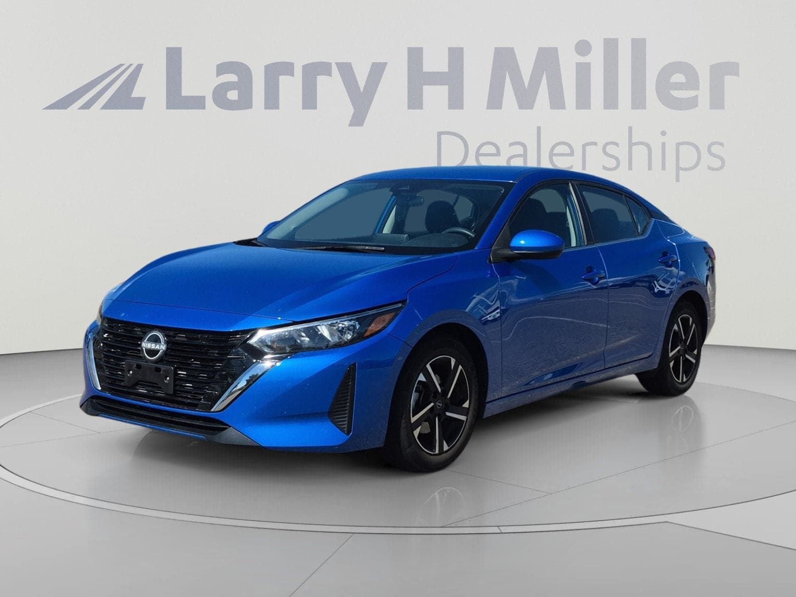 2025 Nissan Sentra SV — photo 1 of 34