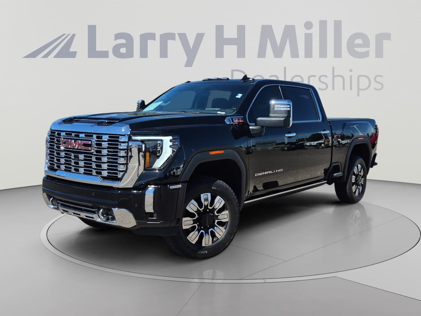 2025 GMC Sierra 2500HD Denali — photo 1 of 35