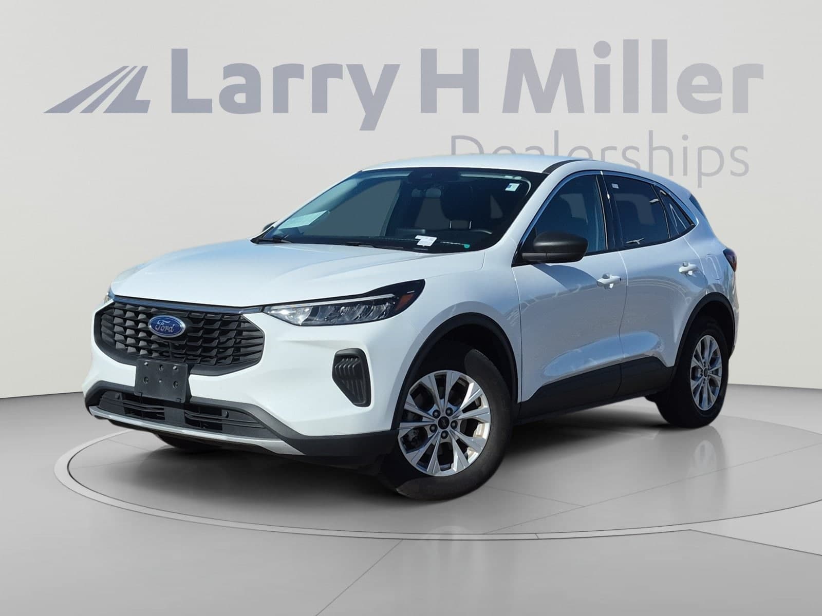 2023 Ford Escape Active — photo 1 of 34