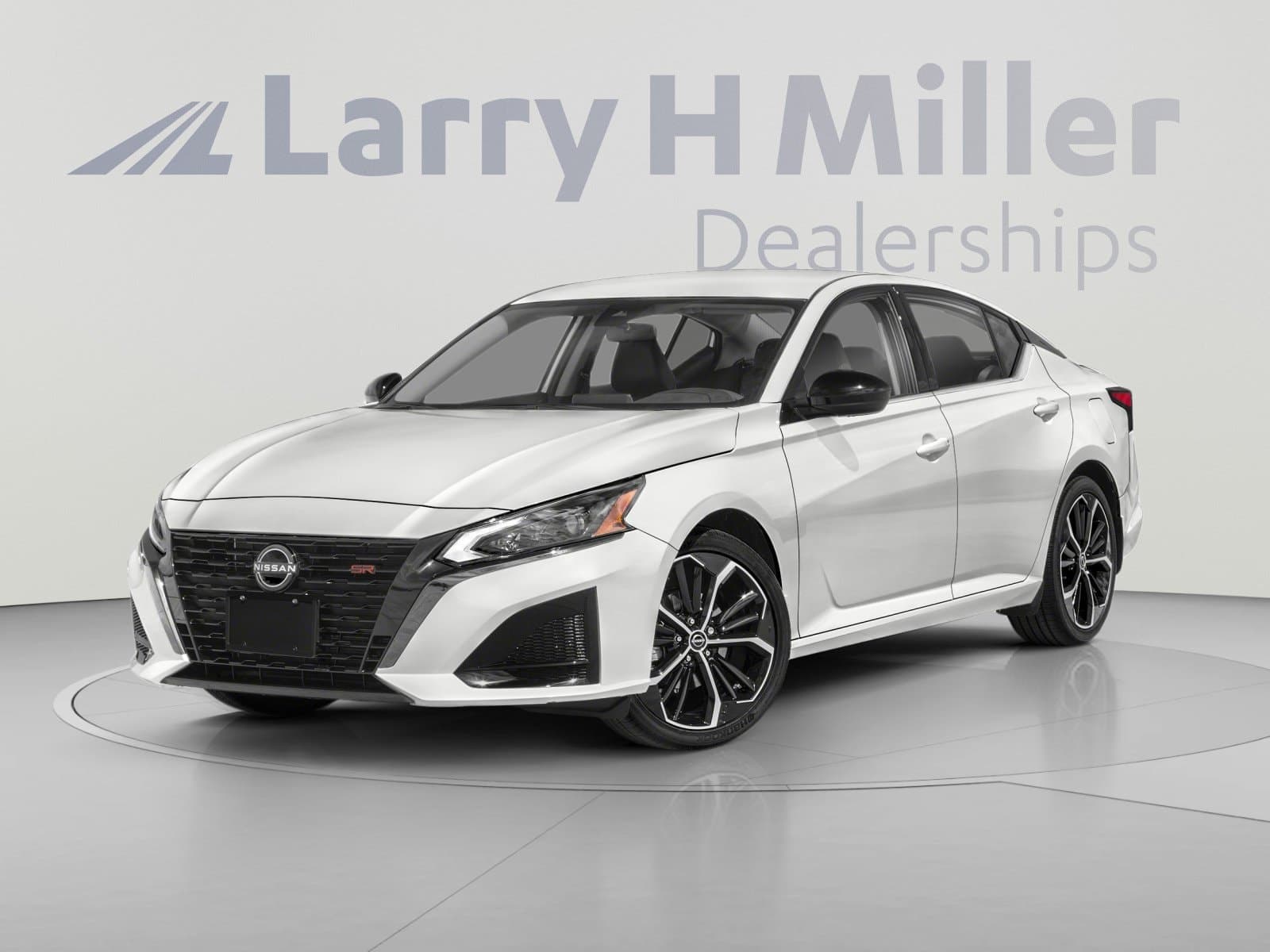 2024 Nissan Altima 2.5 SR — photo 1 of 10
