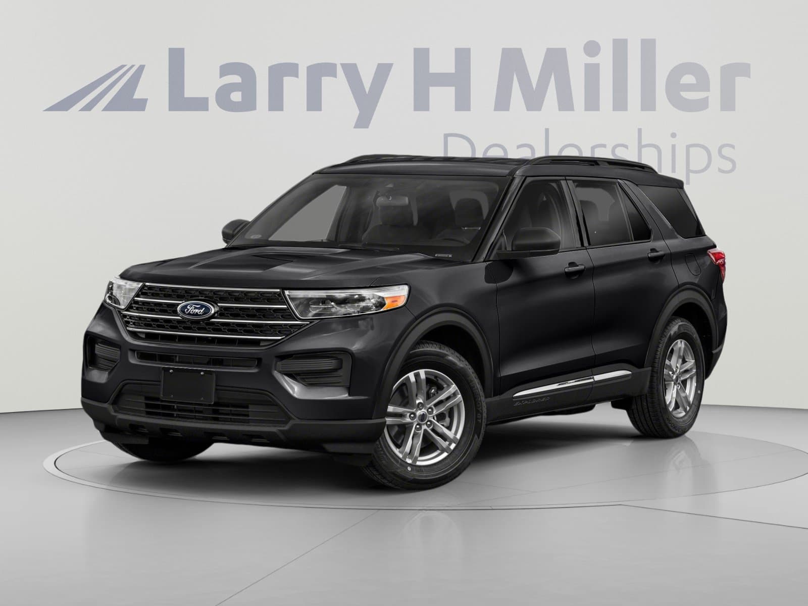 2020 Ford Explorer XLT — photo 1 of 10
