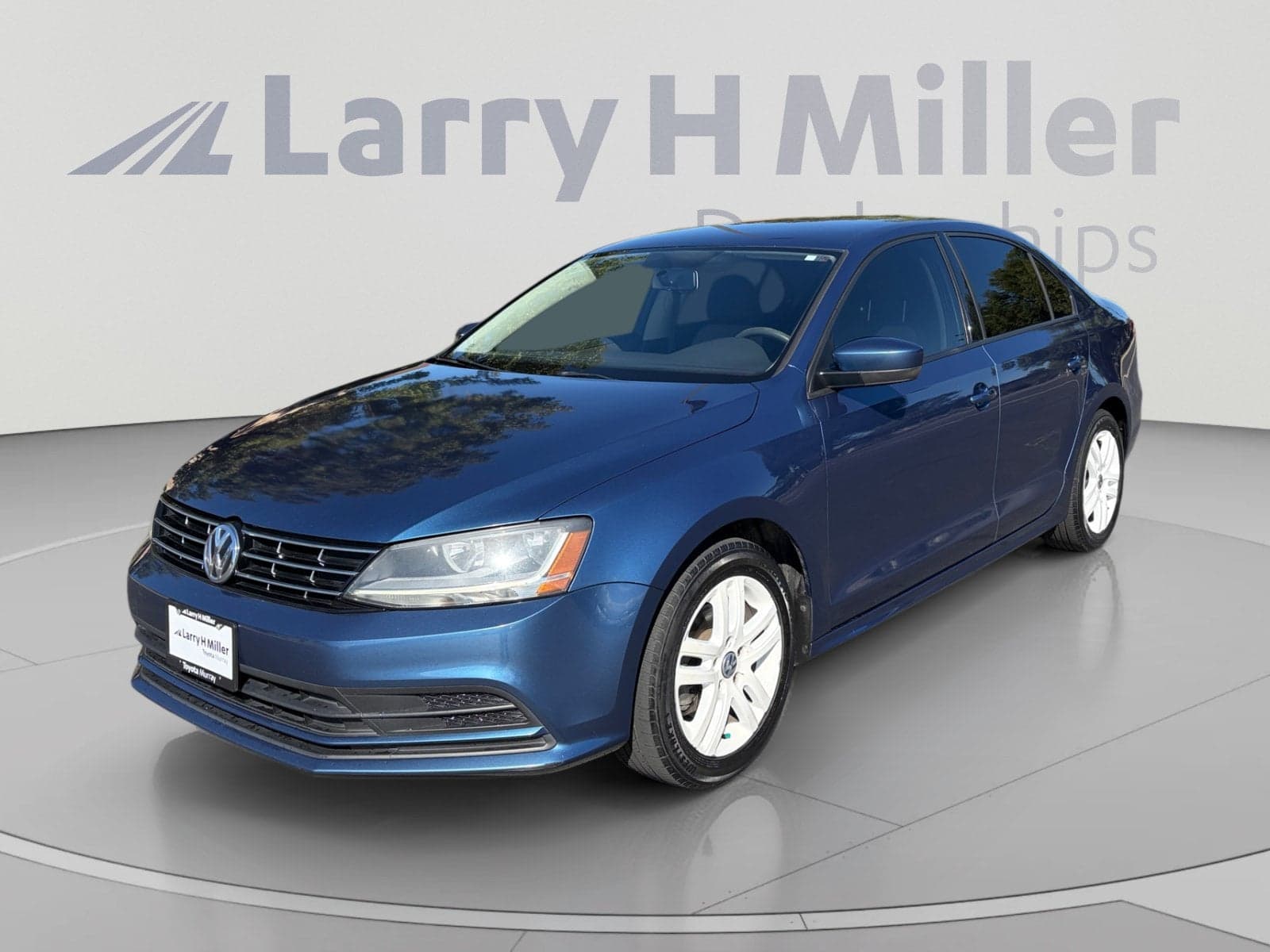 2018 Volkswagen Jetta 1.4T S — photo 1 of 33