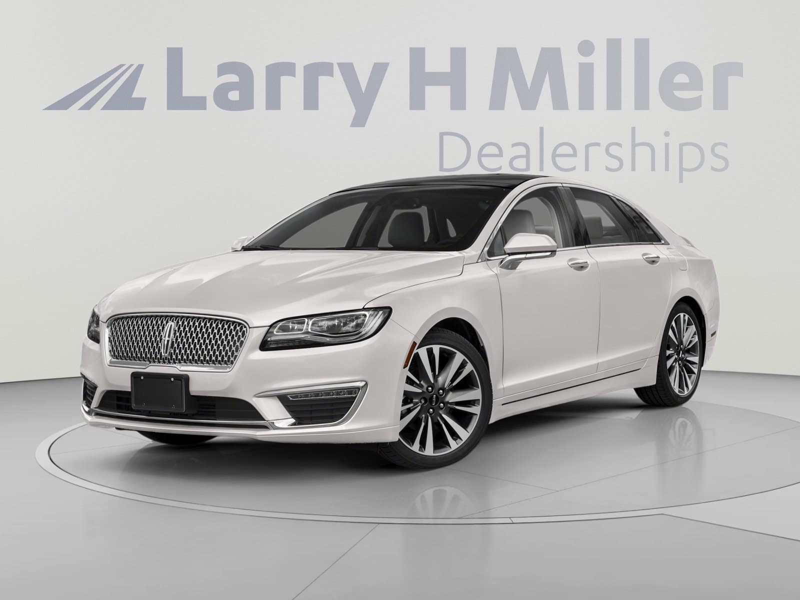 2019 Lincoln MKZ Standard — photo 1 of 12