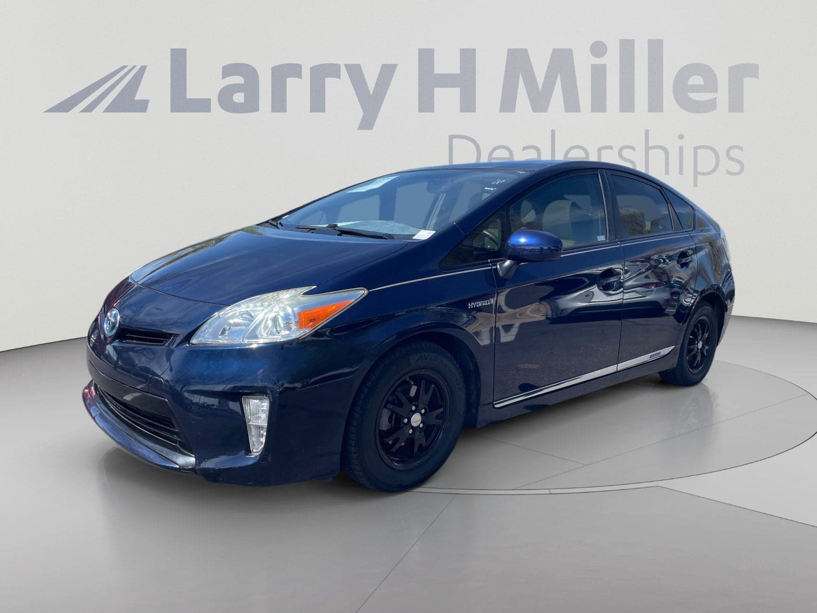 2012 Toyota Prius Three — photo 1 of 33