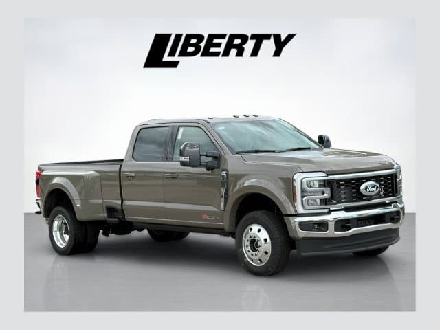 2027 Ford Super Duty F-450 DRW XL — photo 1 of 40