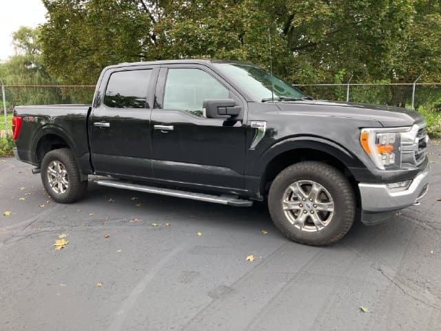 2021 Ford F-150 XLT — photo 1 of 12