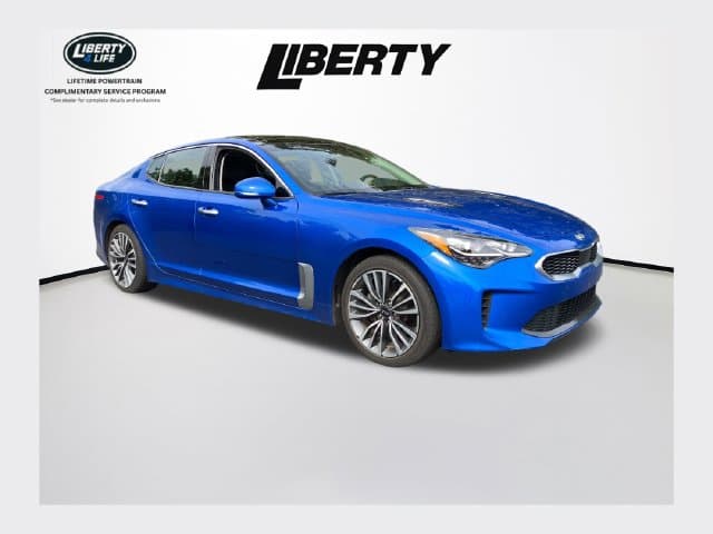 2018 Kia Stinger Premium — photo 1 of 17