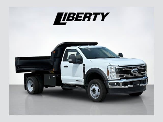 2025 Ford Super Duty F-550 DRW XL — photo 1 of 37