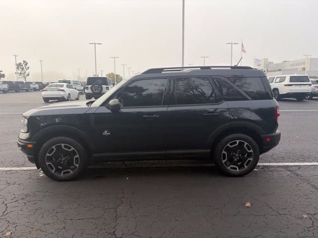 2021 Ford Bronco Sport Outer Banks — photo 1 of 17