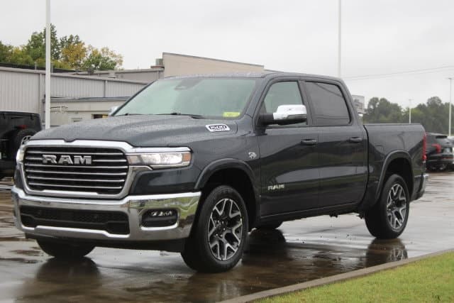 2027 RAM 1500 Laramie — photo 1 of 39