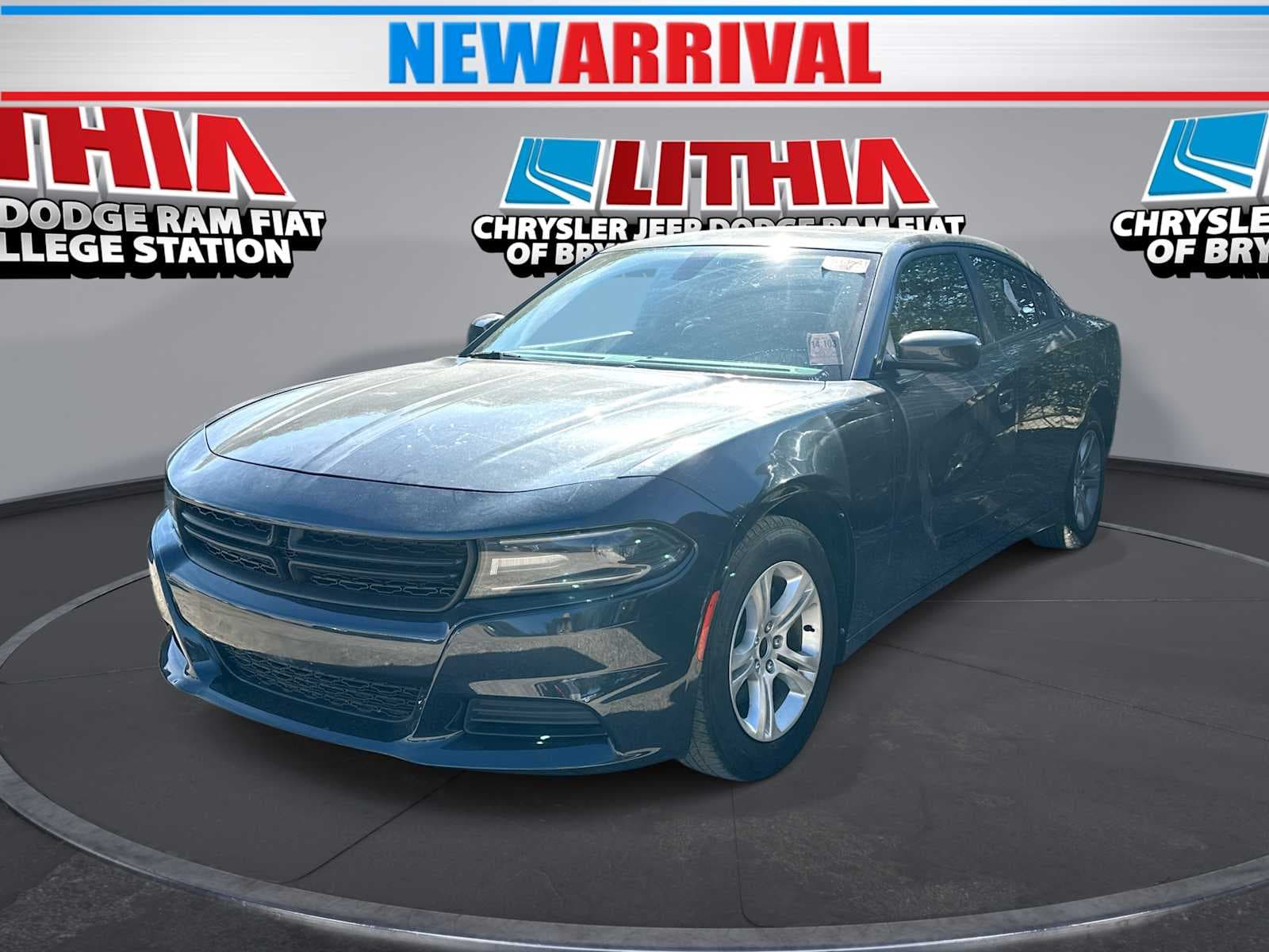 2019 Dodge Charger SXT — photo 1 of 4